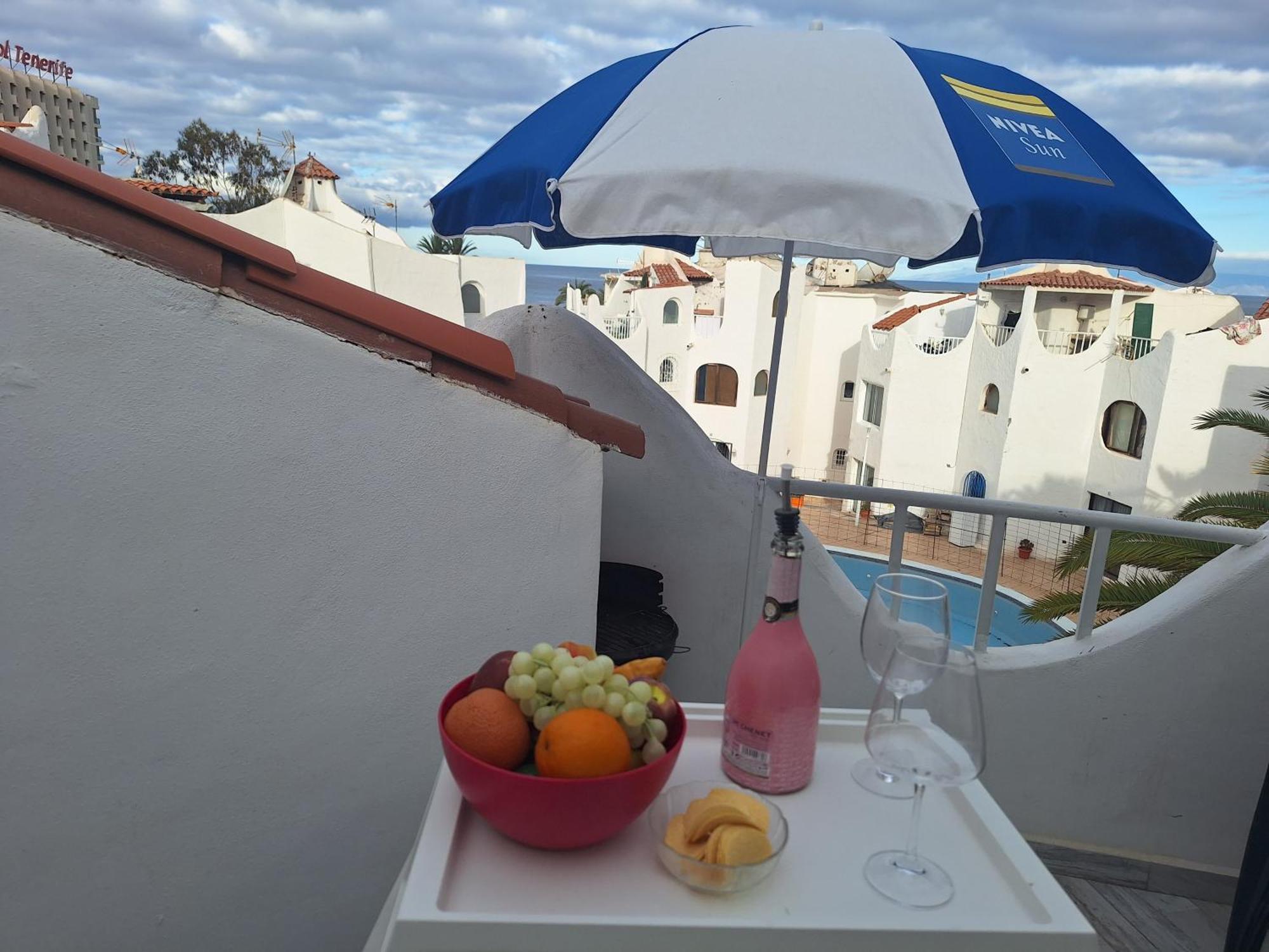 Wonderful White Appartament In Las Tortugas Playa de las Americas  Luaran gambar
